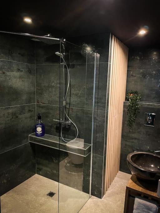 Suite Luxueuse Jacuzzi Suite Amantis By Noma Saint-Chamond Εξωτερικό φωτογραφία